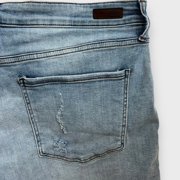 KUT From the Kloth High Rise Short Plus Size 22W Wide - Picture 8 of 13